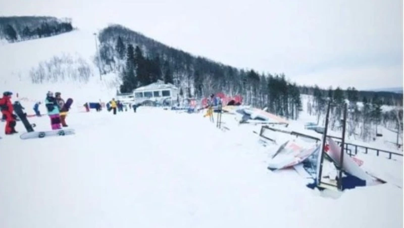 Надпись «Сахалин» на «Горном воздухе» снесло ураганом