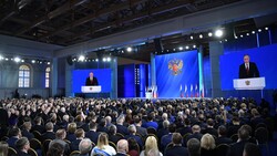 Путин распорядился отдать региональным вузам больше бюджетных мест