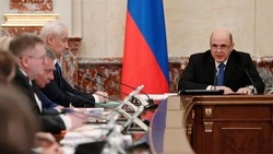 На выплаты для детей от 8 до 17 лет дополнительно выделили 27,5 млрд рублей