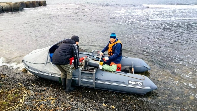 Специалисты изучили вектор вытягивания китайского балкера у Невельска