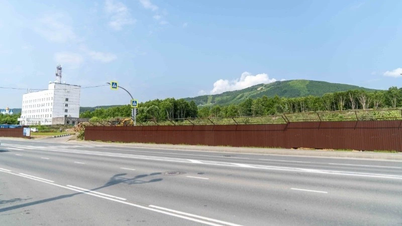 Редкие растения впишут в ландшафт территории комплекса «Газпром» в Южно-Сахалинске