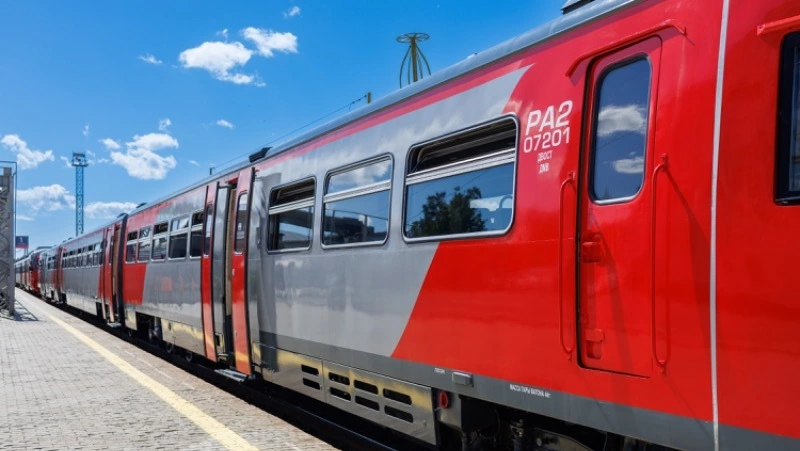 На Сахалин прибыли восемь новых вагонов для поездов дальнего следования 