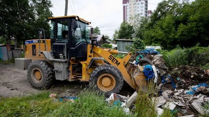С начала года в Сахалинской области убрали 2200 несанкционированных свалок