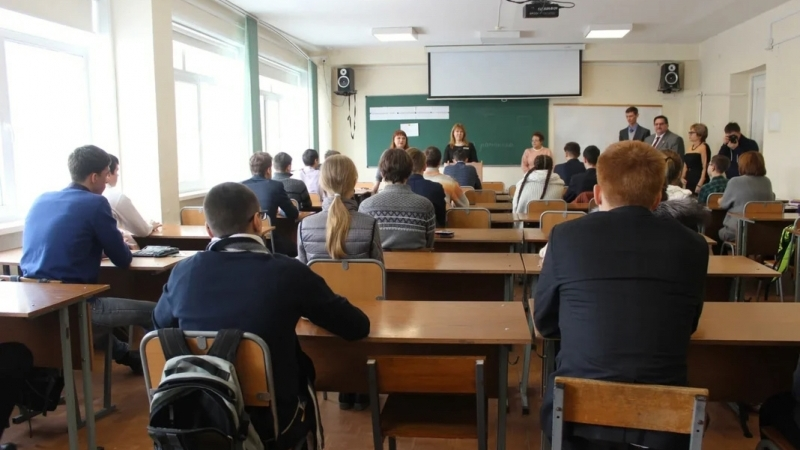 Два класса закрыли из-за коронавируса на севере Сахалина