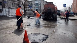 В дворах многоквартирных домов на Сахалине начнут ямочный ремонт в конце мая