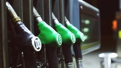 Теплоход «Русский Восток» привез более 100 тысяч литров бензина на Итуруп