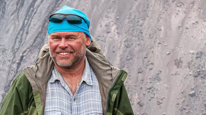 Касперский оценил красоту курильского вулкана. «Бриллиант короны»