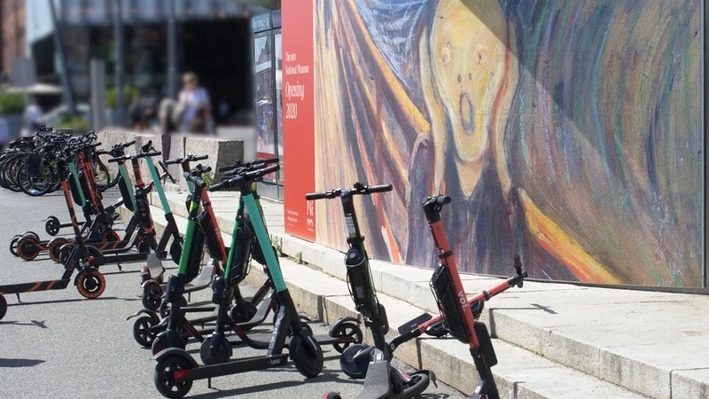 В России предложили запретить часть электросамокатов на тротуарах