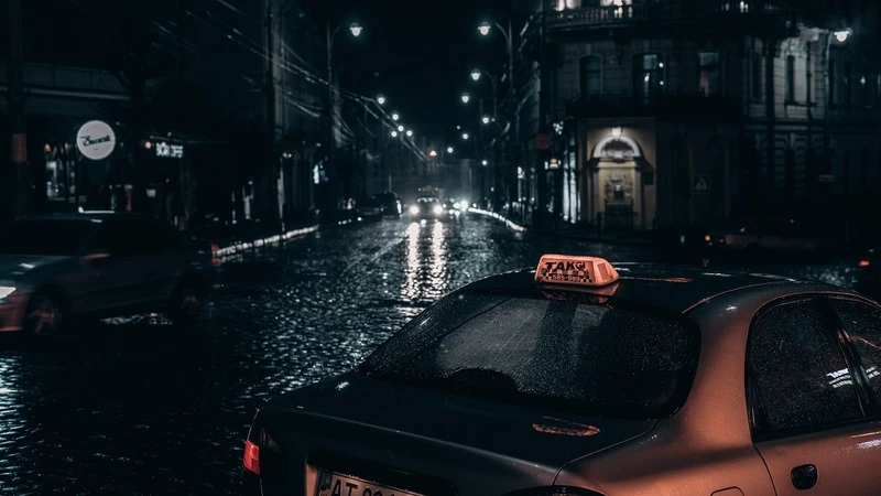 «Такого не было давно!»: цены на такси выросли втрое из-за ливня в Южно-Сахалинске