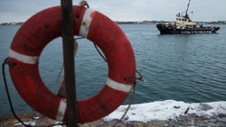 На рыболовном судне у Парамушира везли 15 тонн живого краба