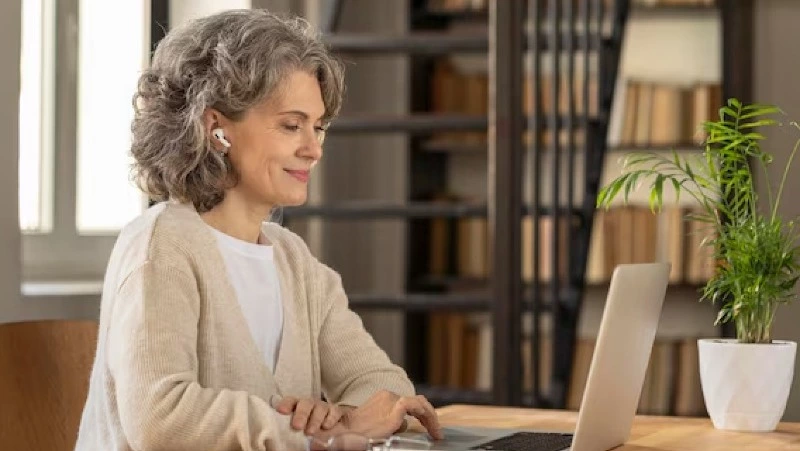 Почти 50% компаний в Южно-Сахалинске принимают на работу пенсионеров на общих основаниях