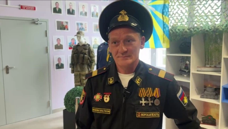 Губернатор Валерий Лимаренко помог демобилизованному участнику СВО с трудоустройством