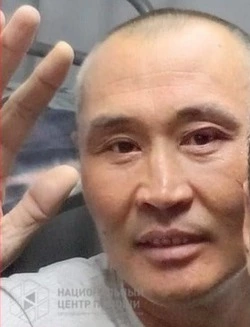 Мужчина вышел без телефона из общежития в Макарове и пропал