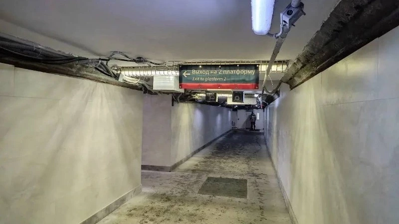 В подземном переходе у вокзала Южно-Сахалинска установили навигацию и звуковое оповещение