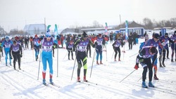 Больше 600 спортсменов пробежали Троицкий лыжный марафон на Сахалине