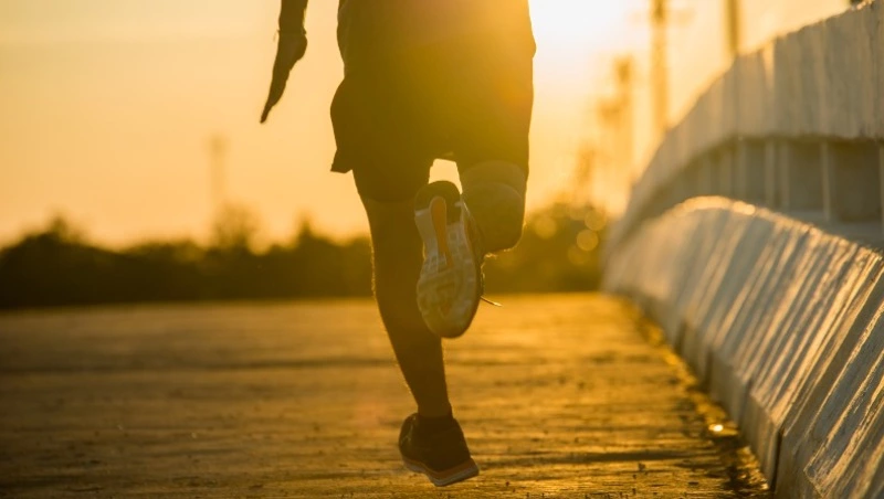 Участники забега «От Победы к Победе!» пронесут Вечный огонь до Сахалина и Пекина