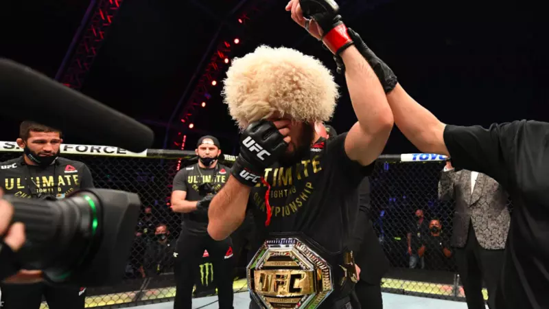 Сахалинцы проснулись рано утром, чтобы порадоваться за Хабиба Нурмагомедова