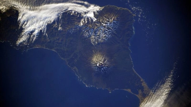 Российский космонавт опубликовал фото Кунашира с МКС