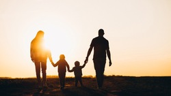 Госдума продлила программу материнского капитала до конца 2030 года