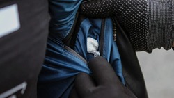 Молодой иностранец организовал на Сахалине сеть тайников с героином