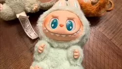 Игрушки Лабубу обогнали iPhone по числу зарубежных заказов среди россиян