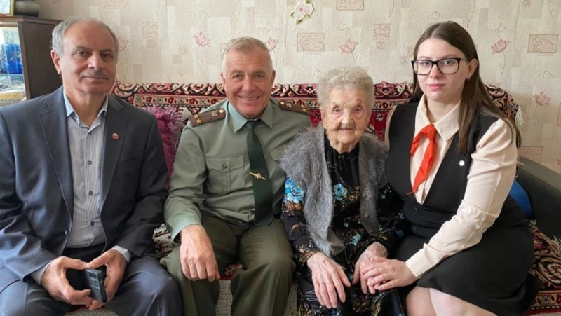 Ветеран ВОВ из Южно-Сахалинска Нина Харенко отметила 102-летие