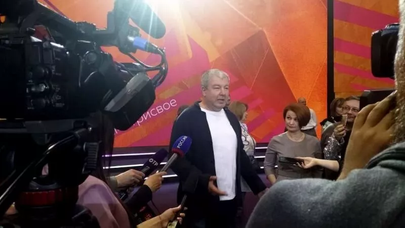 Александр Робак назвал заслуженной победу сериала «Шторм» на сахалинском фестивале «Утро Родины»