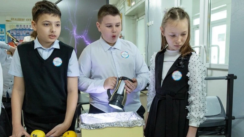 VR, агротехнологии и экология: Неделя науки объединила школы Южно-Сахалинска