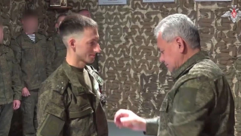 Учителю кадетской школы Южно-Сахалинска вручили орден Мужества за заслуги в зоне СВО