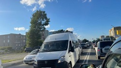 Автомобильные пробки сковали Южно-Сахалинск