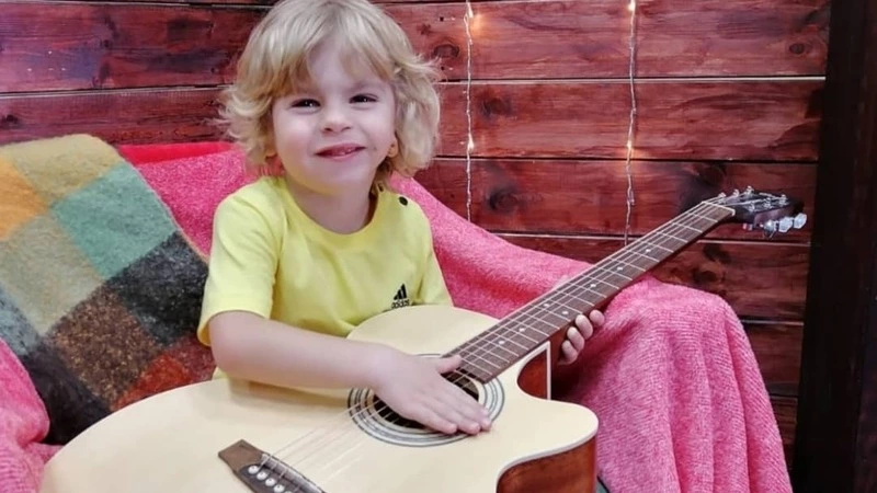 Новогоднее чудо: сбор на новое ушко маленькому Роме закрыли за сутки