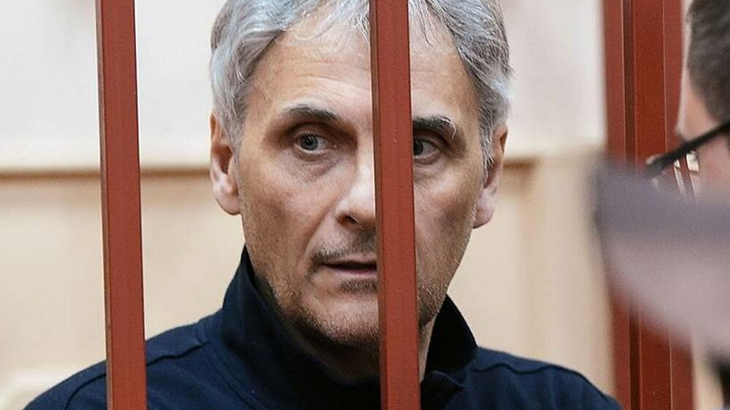 Защитники Хорошавина попросили отложить суд для изучения прослушки и укрепления здоровья