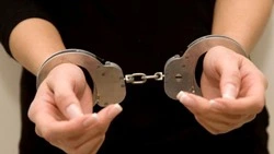 Жительница ЕАО пыталась перевезти наркотики в нижнем белье на Сахалин          