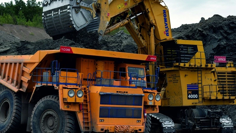 «Восточная горнорудная компания» идет на рекорд по добыче угля на Сахалине
