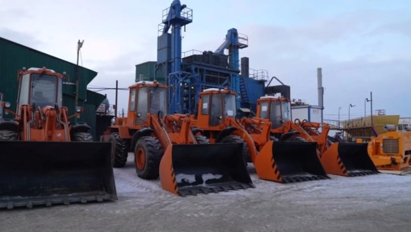 Пополнение погрузчиками случилось в парке коммунальной техники в Южно-Сахалинске