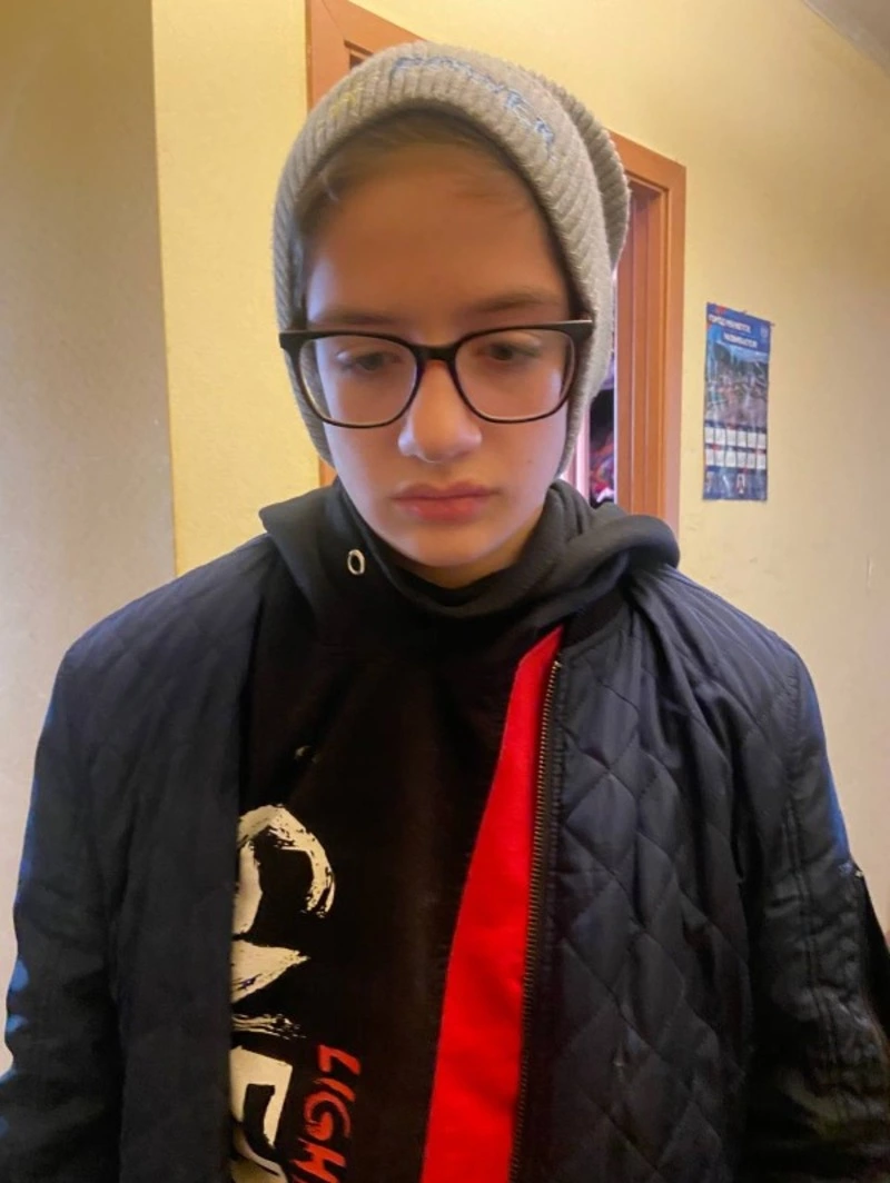 На Сахалине ищут подростка в очках, пропавшего в Луговом