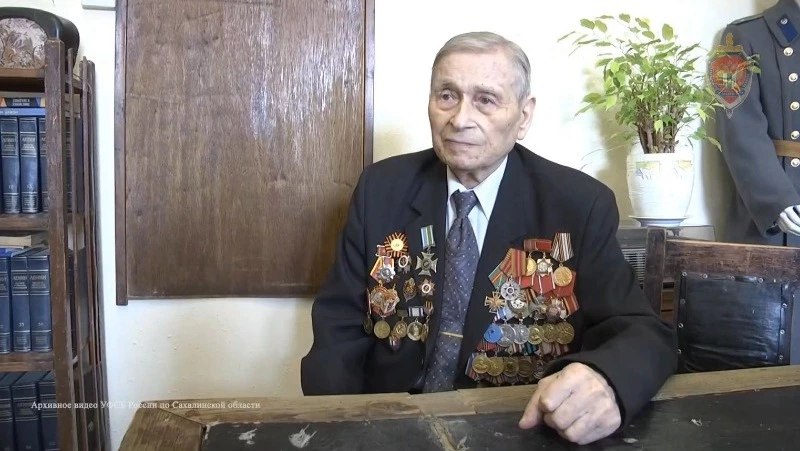 Живая память. Бесценное наследие: воспоминания ветерана Великой Отечественной войны Николая Сандлера