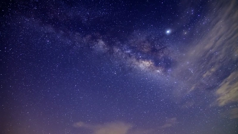 Гороскоп на 6 февраля: Близнецы наговорят лишнего, Водолеев ждет продуктивный день