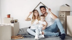 Молодым семьям Углегорского района улучшат жилищные условия 