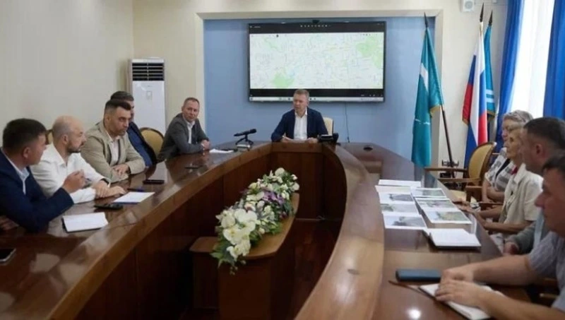 Мэр Южно-Сахалинска встретился с инициативной группой жителей Владимировки