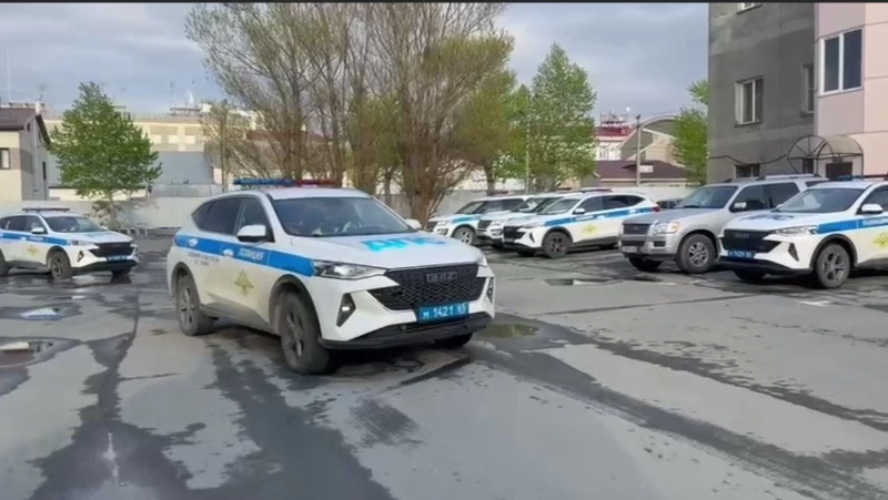 На Сахалине и Курилах 13 водителей оштрафовали за сломанные глушители на выходных