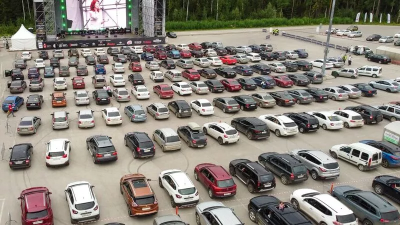 На главной горе Сахалина развернули стройку. Жители ждут автокинотеатр