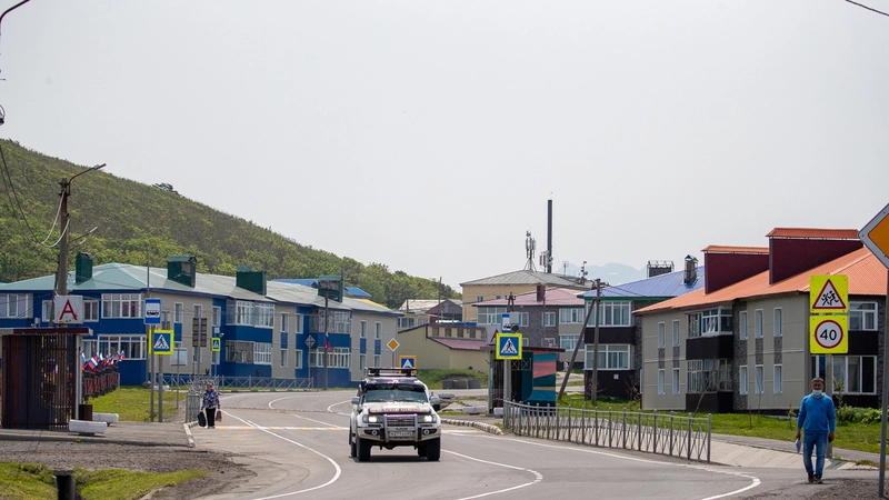 Массовые сокращения, новый завод на Сахалине, шашлыки только с семьей. Главное на утро 30 апреля