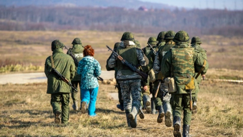 «Объясняем.рф»: предельный возраст мобилизации рядовых — 50 лет