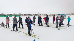 «Лыжи в школу» снова доступны для юных сахалинцев с ОВЗ