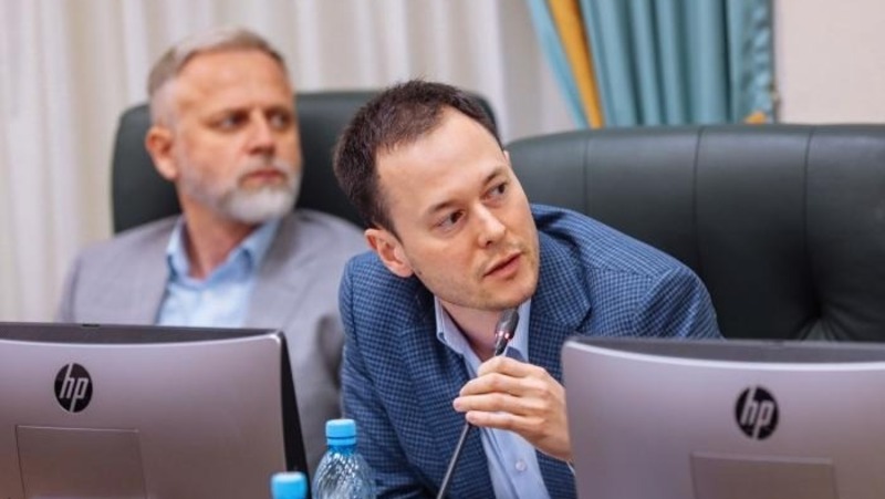 Веденеев  Роман Сергеевич 