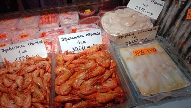 «Этикетки отклеились»: отговорки не спасли ИП из Южно-Сахалинска от уничтожения партии морепродуктов