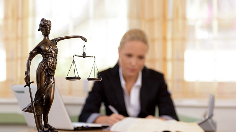 На Сахалине возросла популярность бесплатных юридических услуг