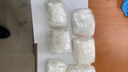 Наркокурьера с килограммом «соли» задержали в Корсакове