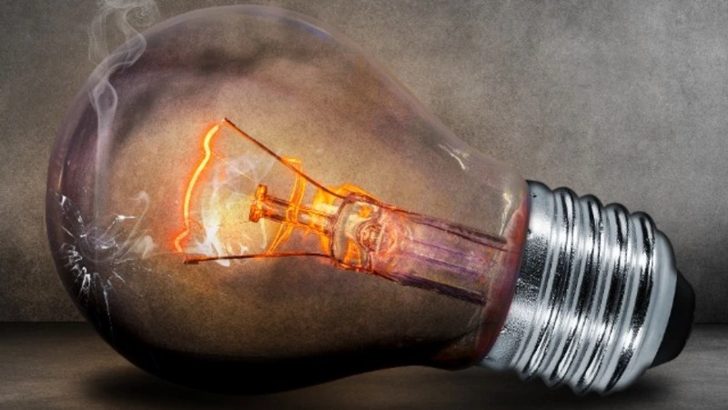 Экстренно отключат свет на предприятиях и в коттеджах Поронайска